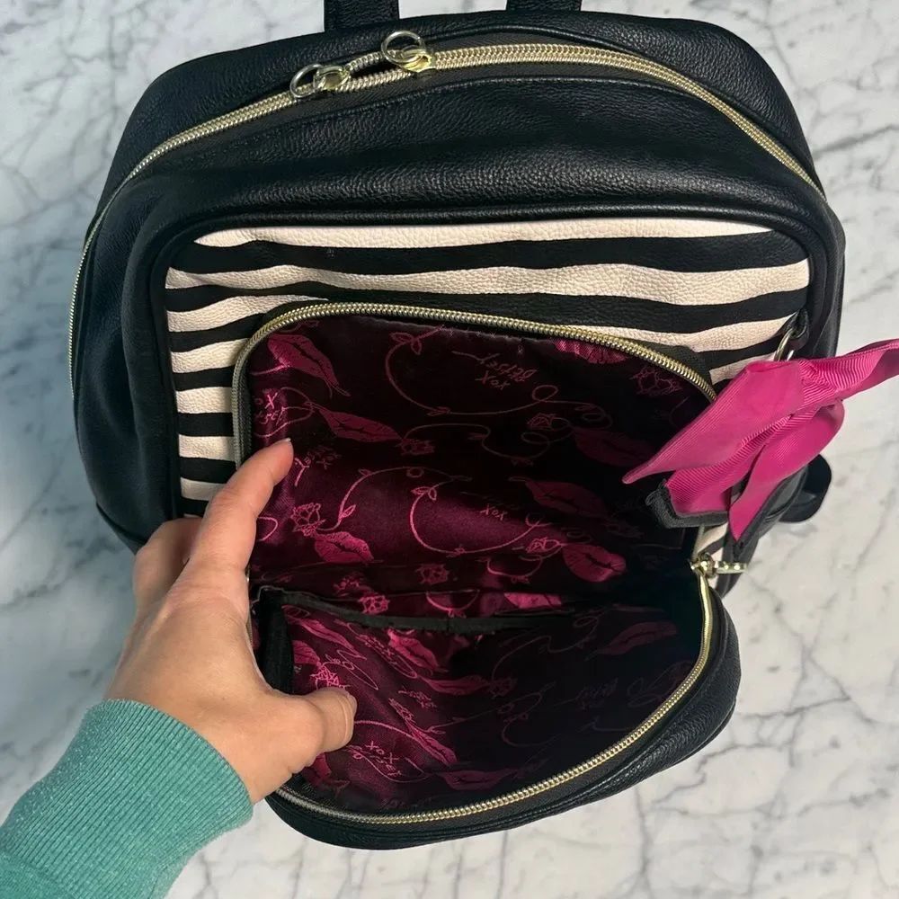 Betsey Johnson Black & White Bow Faux Leather Striped Backpack - Picture 7 of 10